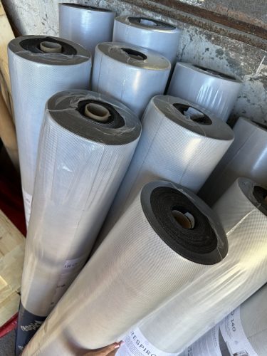 Páraáteresztő tetőfólia (150 g) 75 m²